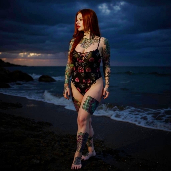 Too Fast ✦ Goth Hearts One-Piece ✦ Pentagram Ruffle Eyelet Pastel Goth Swimsuit - Picture 3 of 8